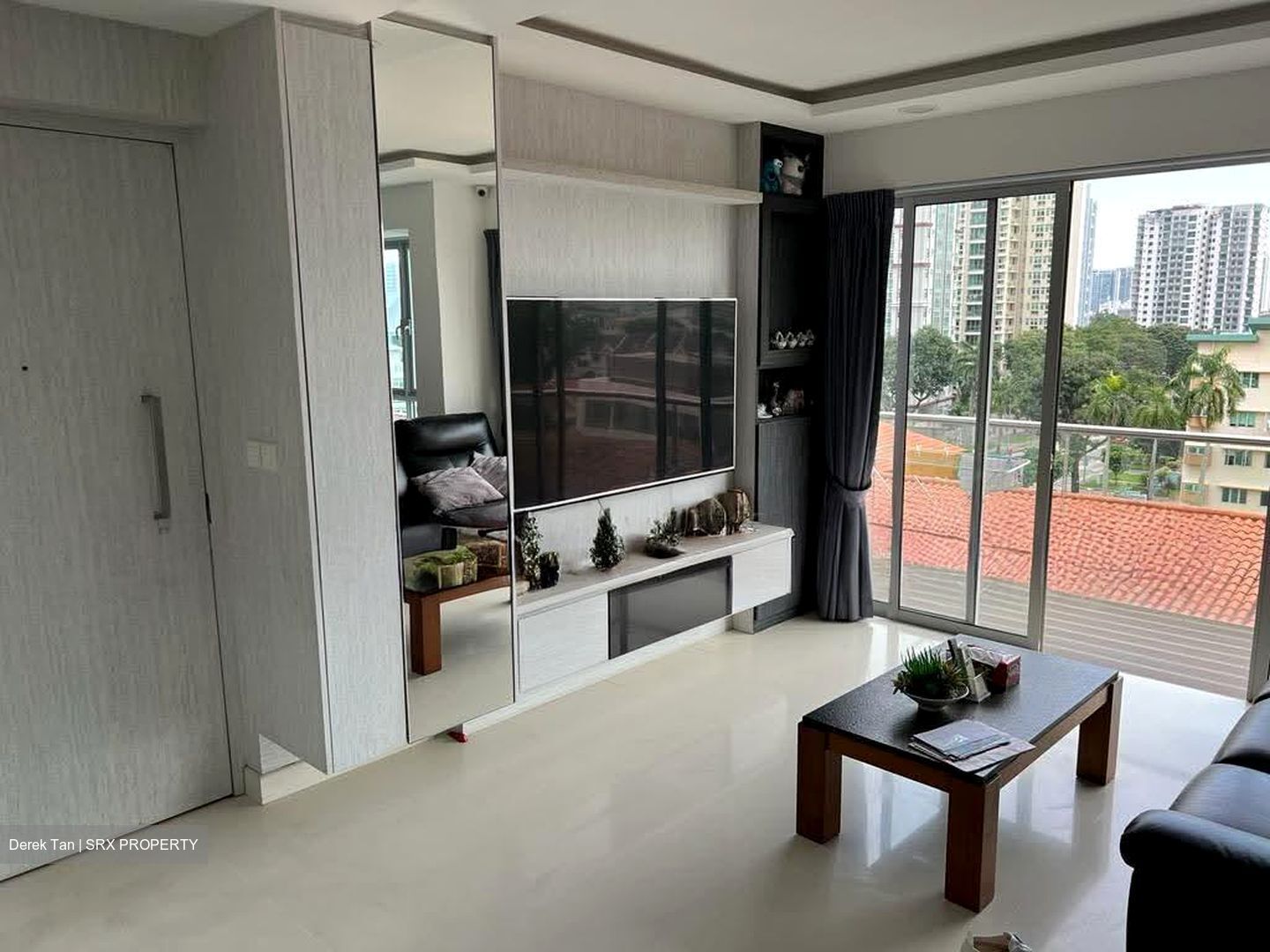 Esta Ruby (D14), Apartment #631114241